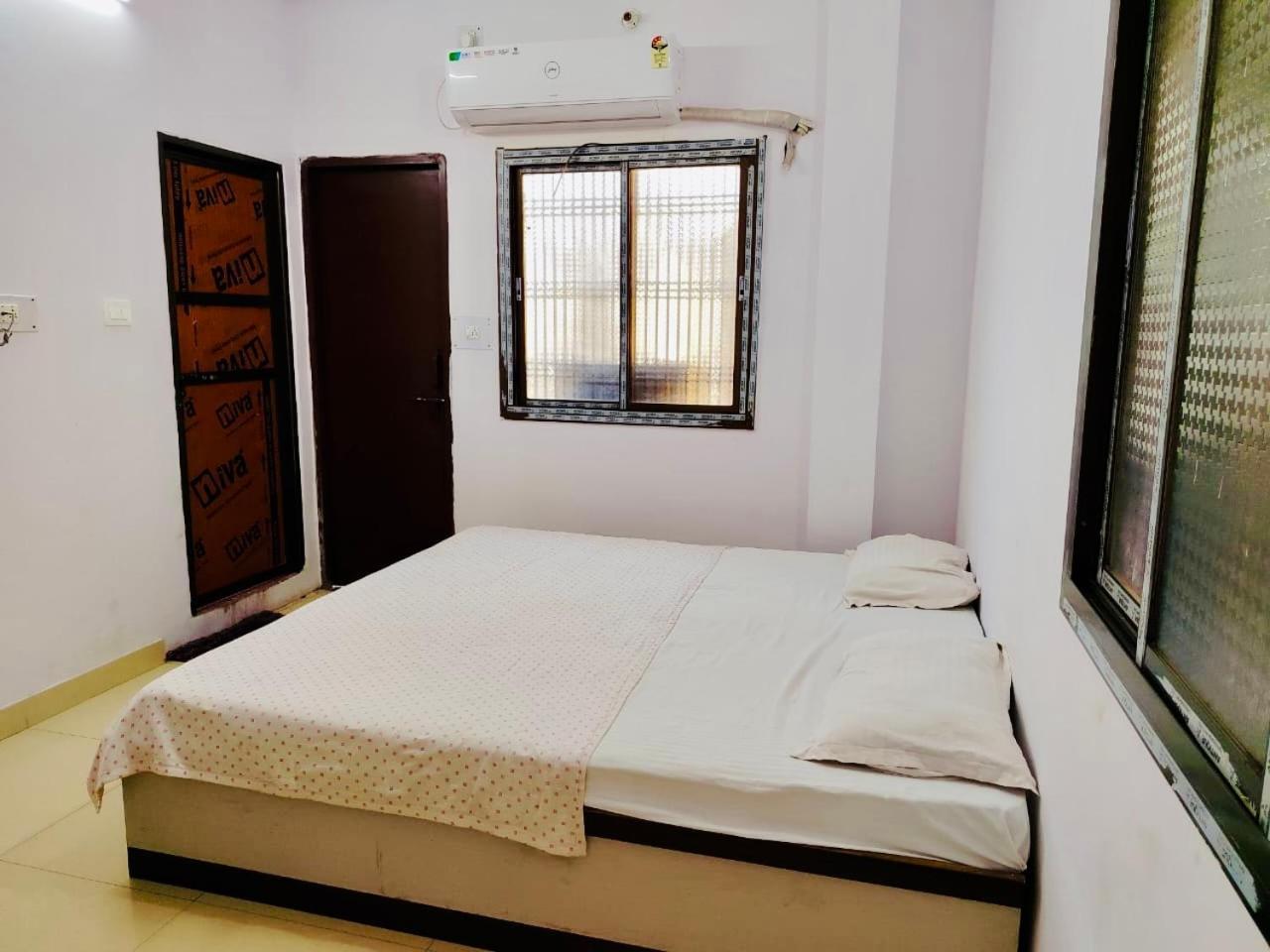 Guest house Kesharwani *